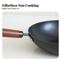 Uncoated Iron Pan Long-Lasting Traditional Iron Wok Hand Crafted Cooking Pan Works on All Stovetops 24cm Small Wok Anti-Scald