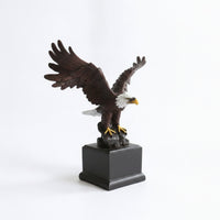 Eagle Figurine Antique-Look Eagle Sculpture Resin for Collectors, Art Lovers, Office, Living Room, Shelf