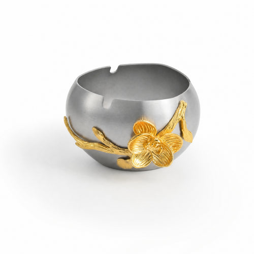 Ashtray with Flower Accent Round Vessel Compact for Office Desk, Lounge, Smokers