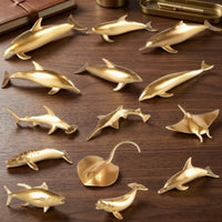 14 Pieces Gold Animal Figurines Shiny Plastic Animal Models Miniature Toy Animals Small for Collectors, Kids, Tabletop Decoration, Desk Display, Classroom