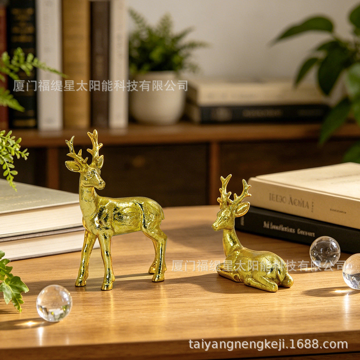 Gold Pair of Deer Resin Ornaments, Minimalist Style