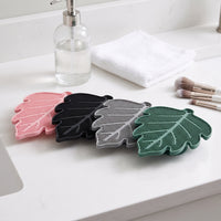 Silicone Makeup Brush Cleaning Mat with Suction Cup, Leaf-shaped Scrubber for Deep Cleaning
