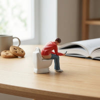 1/64 Miniature Man on Toilet 1:64 Scale Scene Prop Figurine Tiny Model Figures for Tabletop Display