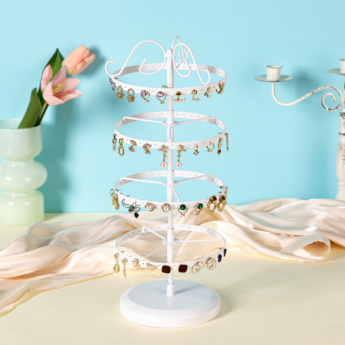 White / 4-tier