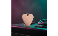 Long-Lasting Zinc Alloy Guitar Pick Mirror Finish Metal Guitar Pick Polished Edges Polished Metal Plectrum Resistant for Electric Guitarists, Bassists, Musicians, Live Performance, Studio Recording