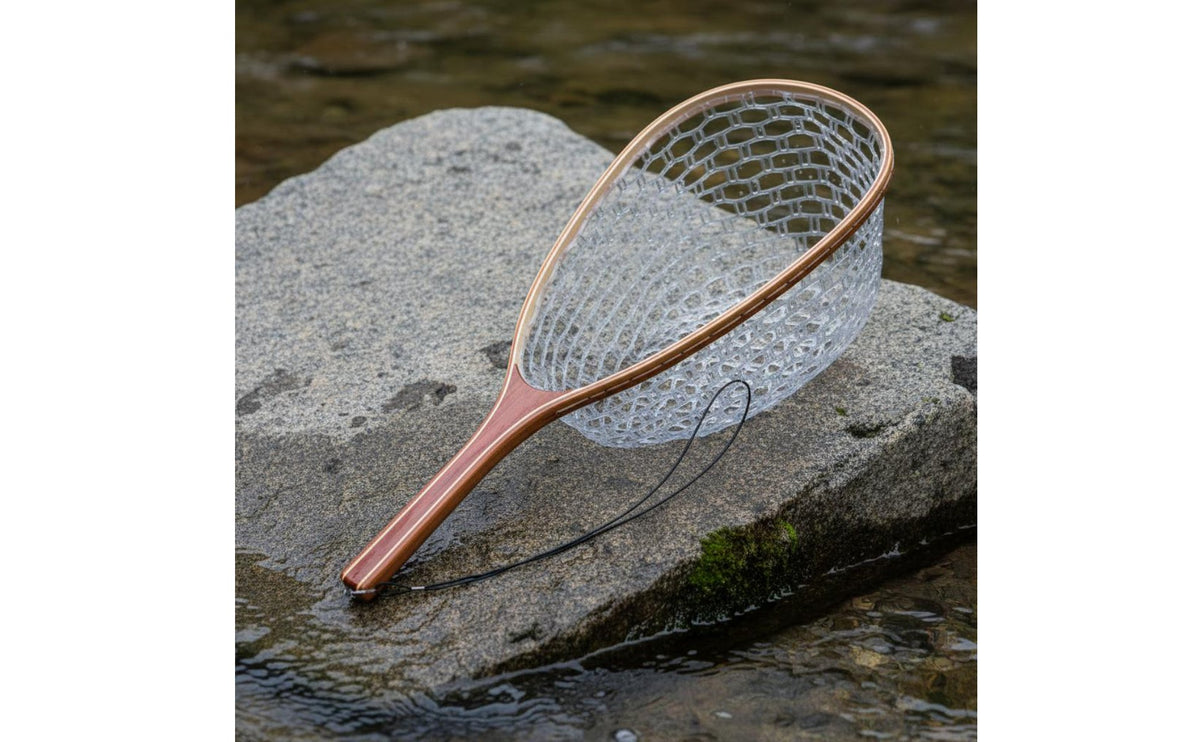 Fly Fishing Landing Net Easy to Clean Wooden Handle Landing Net Catching and Release for Anglers