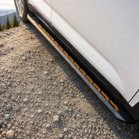 2 Pieces Anti-Slip Design Running Boards Heavy Duty SUV Running Boards Rust-Resistant SUV Side Step Rails Bolt-on Installation for Children, Elderly