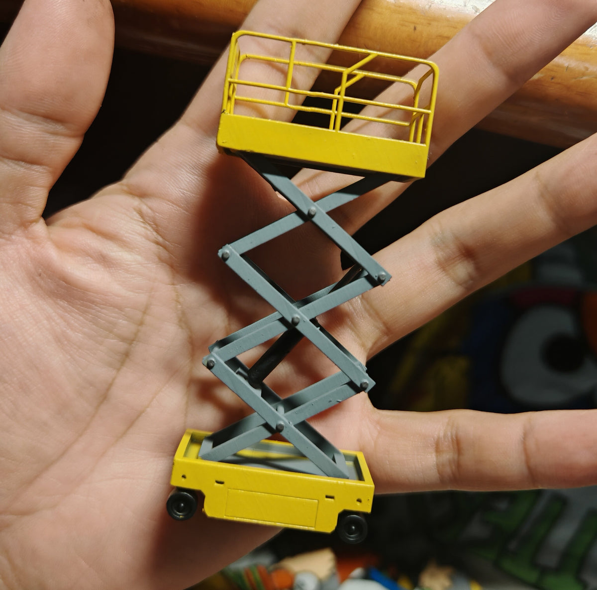 Yellow / New