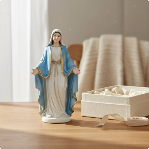 Female Resin Statue Ornamental Resin Statue Modern Design