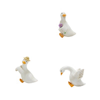 3 Pieces Cute Resin Duck Planter Hanger Whimsical Climbing Duck Figurine Easy to Place Gift Idea for Aquarium