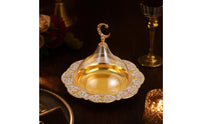 Scalloped Dessert Display with Glass Cover Embossed Pastry Display Plate Decorative Food Tray with Glass Cover Elegant for Party