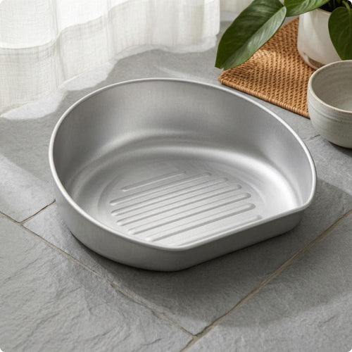 Aluminum Feline Bed Ribbed Base Pet Furniture Sturdy Construction