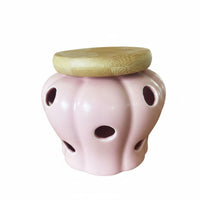 Countertop Garlic Storage Large Capacity Garlic and Ginger Container With Lid Hollowed-out Storage Pot for Pantry