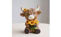 Scottish Cattle Figurine Cute Cow Statue with Flowers Farmhouse Resin Figurine for Collectors, Gardeners, Home Decor, Garden, Bookshelf