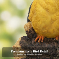 Resin Bird Figurine Lifelike Design Resin Bird on Branch Decor Hand-Painted Hanging Tree Ornament for Gardeners, Garden, Courtyard, Balcony