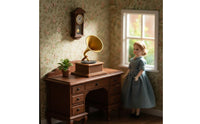 Retro Design Vintage Gramophone Miniature Photography Prop Miniature Phonograph Model Detailed Reproduction Tiny Phonograph Figurine for Hobbyists, Collectors, Miniature Scene