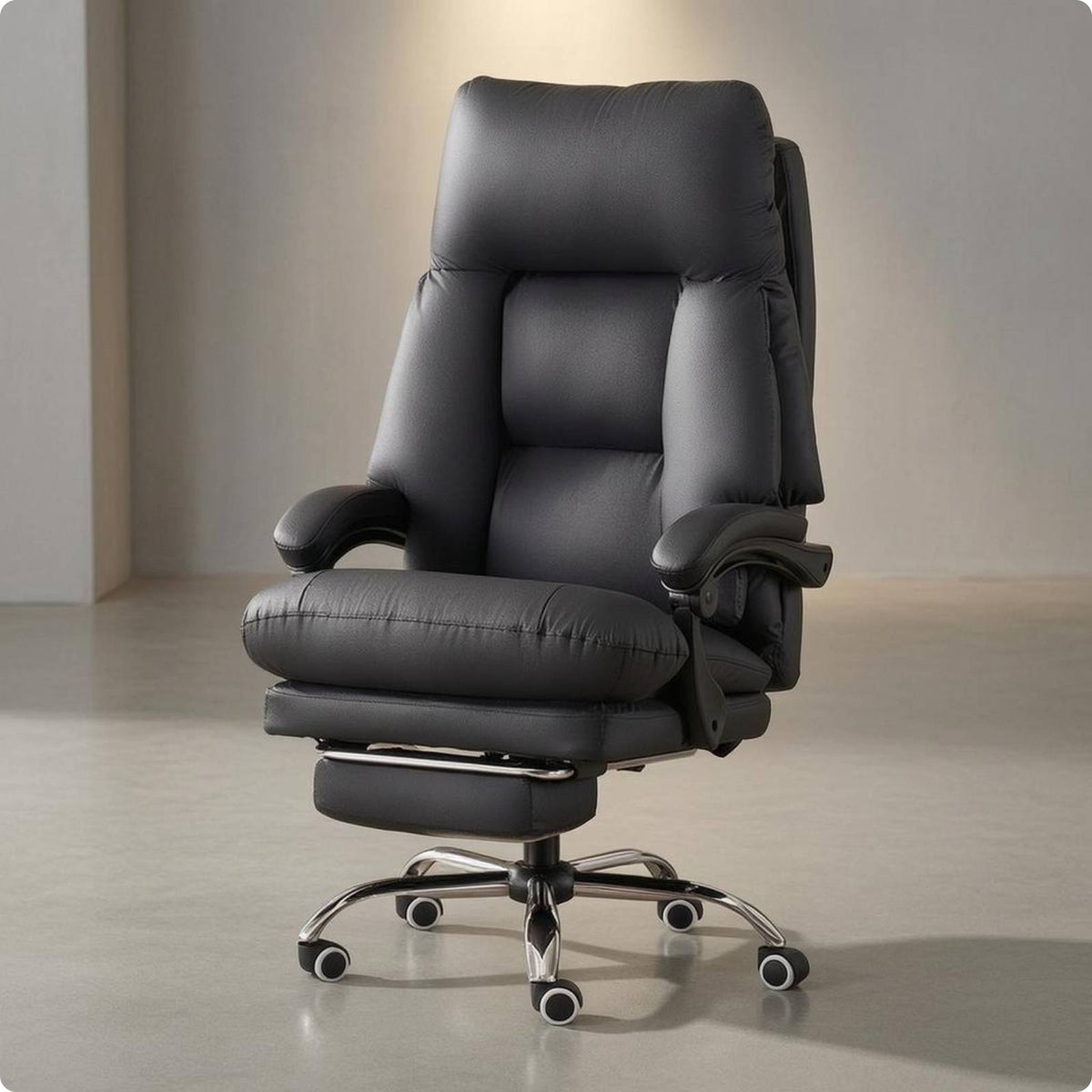 Reclining Office Chair Rolling Casters Chair with Footrest Swivel Seating Furniture for Enthusiasts