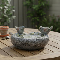 Resin Bird Bath Weather-Resistant Outdoor Birdbath Bowl Crafted-Look Look