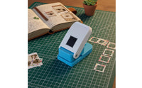 Labor-Saving Postage Stamp Puncher Easy to Use Postage Stamp Paper Puncher Clean Cut Lever Action Craft Punch Sturdy Construction for Students, Scrapbookers, Crafters, Scrapbooking, Journaling, Photo Decoration, Card Making