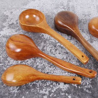 Long Handle Wooden Large Soup Spoon Big Wood Water Ladle Wine Spoon for Home Cooking Creative Japanese and Korean Wood Spoon Kitchen Wood Tableware