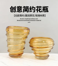现代轻奢琥珀色螺旋琉璃花瓶桌面摆件售楼处办公室餐厅家居装饰品