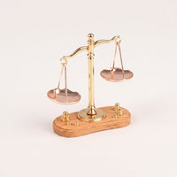 Balance Scale with Wooden Base Vintage Style Miniature Furniture Set Gold Tone Ornament for Collectors, Hobbyists
