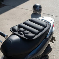 Sun Protection 3D Motorcycle Seat Cushion Non-Slip Shock Absorbing Seat Pad High Elasticity Motorcycle Comfort Cushion Ergonomic Design for Motorcyclists