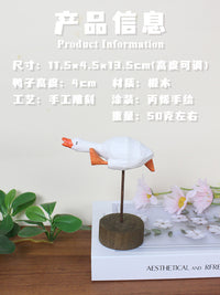 手工木雕冲鸭木雕摆件木制桌面摆件