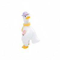 Resin Goose Pot Hanger Cute Cartoon Design Hanging Goose Ornament for Aquariums