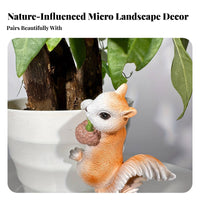 Climbing Squirrel Pot Decoration Lifelike Details Resin Squirrel Ornament Realistic Design Hanging Animal Ornament for Micro-Landscape, Patio, Balcony
