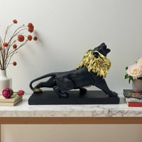 Resin Lion Ornament Business Gift Golden Lion Statue Creative Design for Office