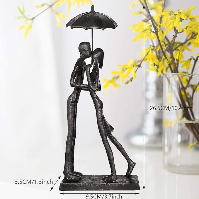 Couple W Umbrella