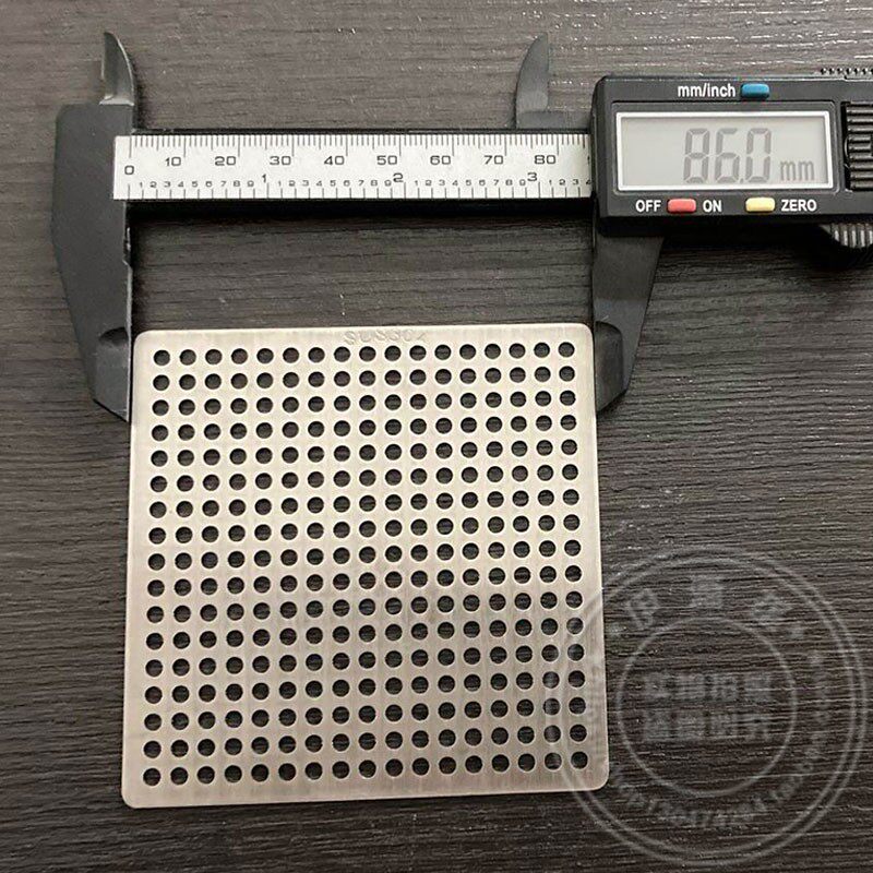 8.6CM / Square