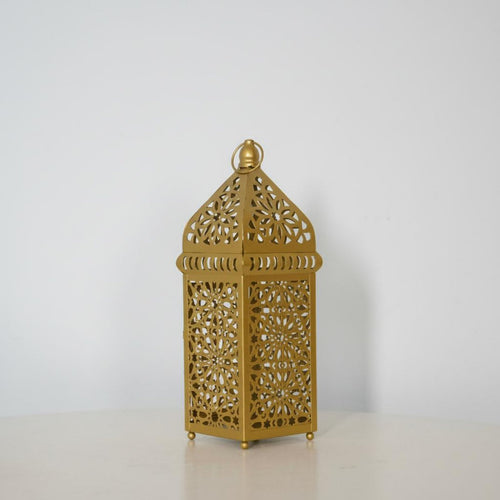 Moroccan Design Lantern Shadow Casting Effect Hollow Iron Lantern for Restaurant