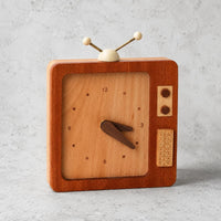 Wooden Alarm Clock Warm Brown Retro Desk Clock Analog Dial Table Decoration