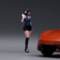 Street Style Female Figurine Detailed Miniature Female Figure Model Realistic Miniature Statue for Diorama