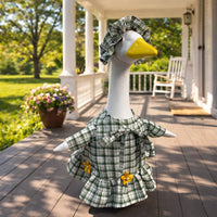 Pastoral Design Porch Goose Costume Charming Design Goose Statue Dress Set Accent for Garden
