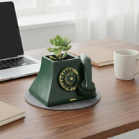 Creative Design Retro Telephone Succulent Pot Multi-Functional Vintage Telephone Planter Resin Material House Decoration Hand-Painted for Desktop