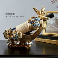 活动工厂彩色双鱼红酒架酒柜摆件创意家居装饰树脂工艺品批发代理