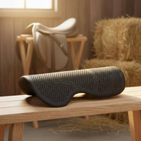 Silicone Saddle Pad Ventilated Equestrian Gear Long-Lasting for Riders