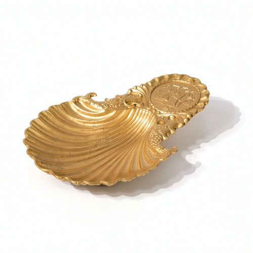 Shell Jewelry Tray Gold Mollusk-Form Jewelry Holder Compact decorative Tray for Desk