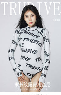 TRUDIVE睿潜 隶书纹自由潜水服2mm连体露背+拉链女湿衣防寒冲浪服