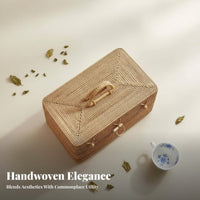 Lidded Rattan container with Handle Portable Design for Camping, Home Decorators