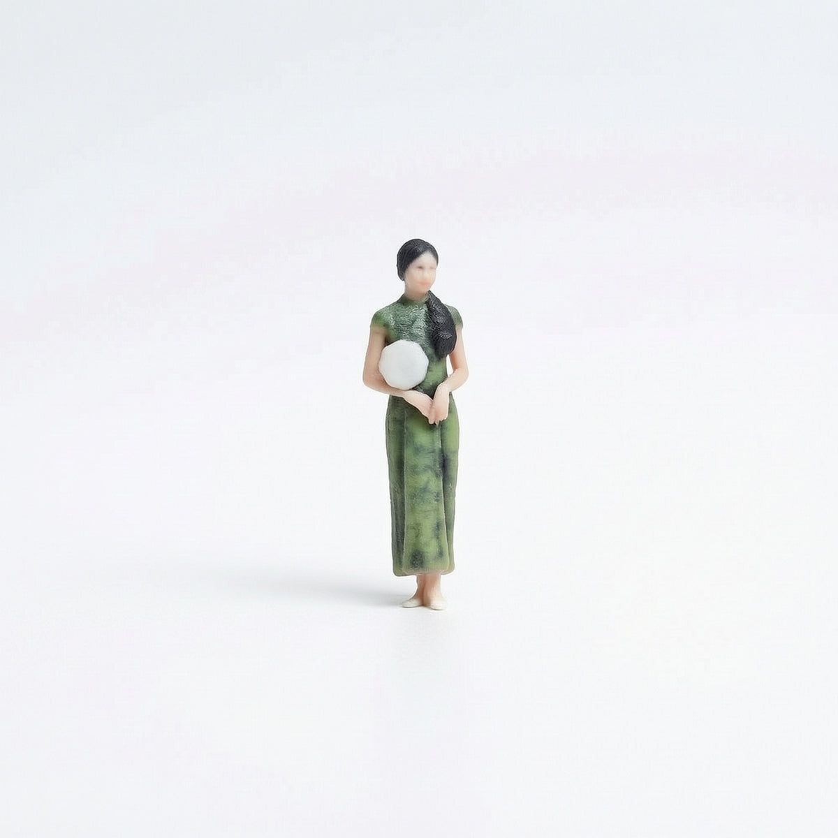 Qipao Figure 1/64 Scale Female Figurine Miniature with Qipao Dress Painted Model Standing for Collectors, Dioramas