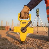 Wear-Resistant Exposed Reel Fiberglass Measuring Tape Non-Stretch Fiberglass Tape Measure High Strength Ergonomic Handle for Surveyors