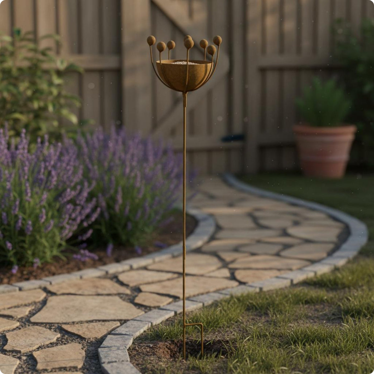 Garden Bird Feeder Stake Weather-Resistant Decorative Bird Feeder for Backyard, Patio