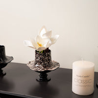Light French Vintage Vase with Textured Small Flower Vase Retro Eclectic Ornament for Floral Decoration Display