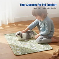All-Season Small Animal Enclosure Base Mat, Thick Plush Pet Bed, Multi-Functional Sleeping Blanket, Random Cartoon Design, For Lop Rabbits, Guinea Pigs