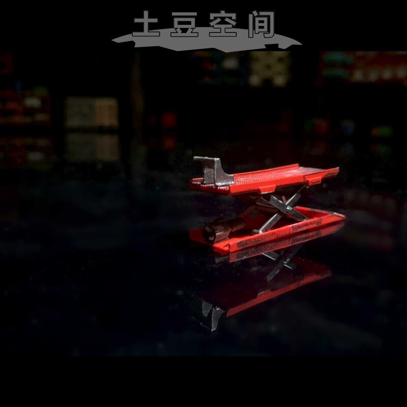 Red / Motorcycle Lift