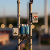 1:64 Utility Pole Model Realistic Details for Miniature Scene Builders